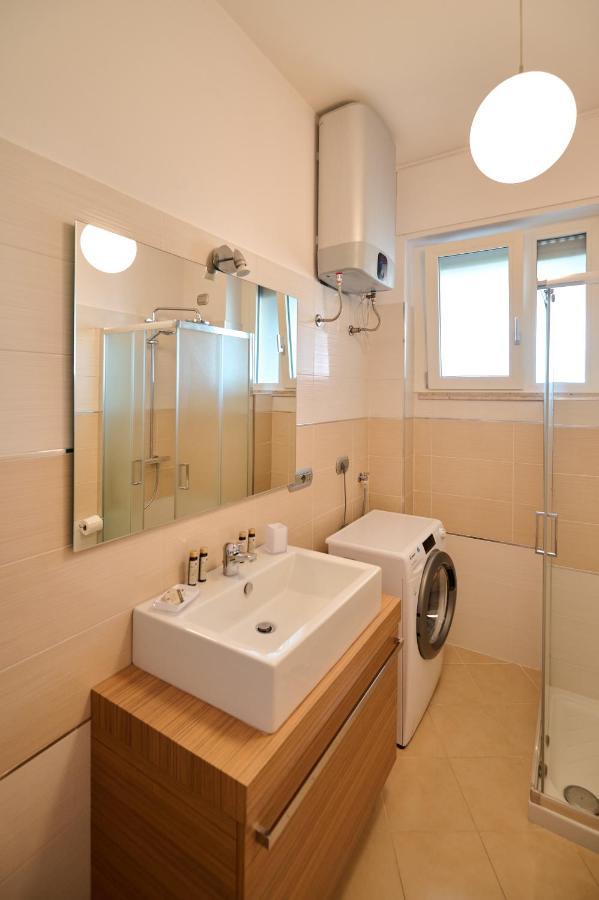 Skyline Apartment Mediolan Zewnętrze zdjęcie